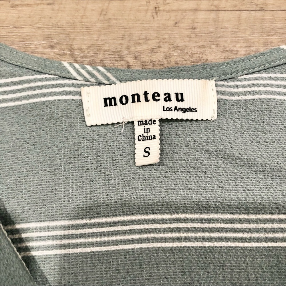 Flutter Sleeve Faux Wrap Top With Flounce Bottom … - image 6